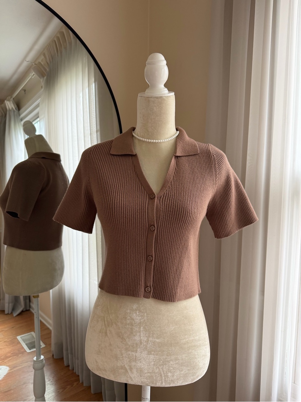 Hazel Moon Brown Short-Sleeve Button-Up Cropped Sweater Size L